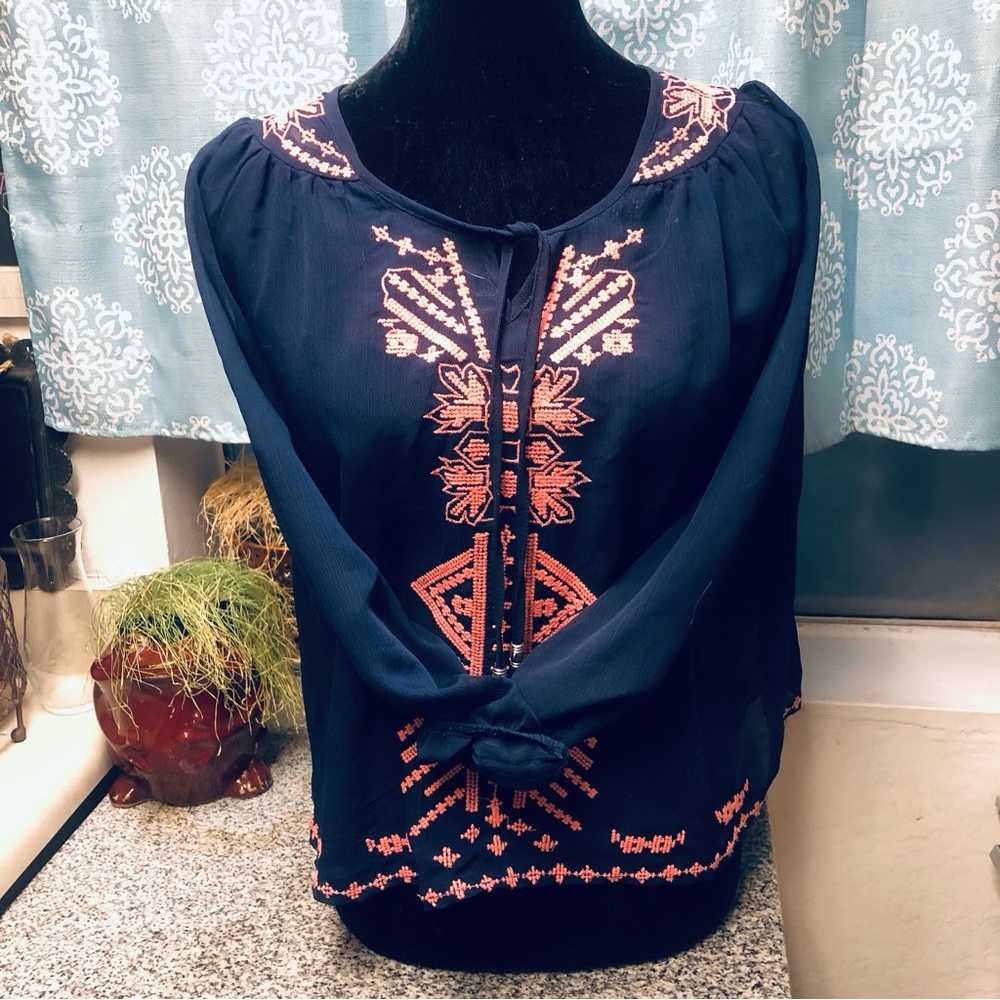 Embroidery Chiffon Blouse